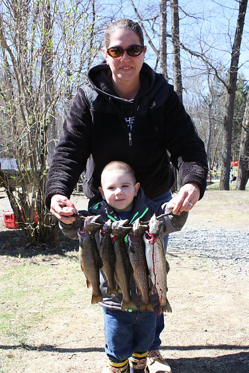 Christian Edmonds age 3, caught 5 fish.